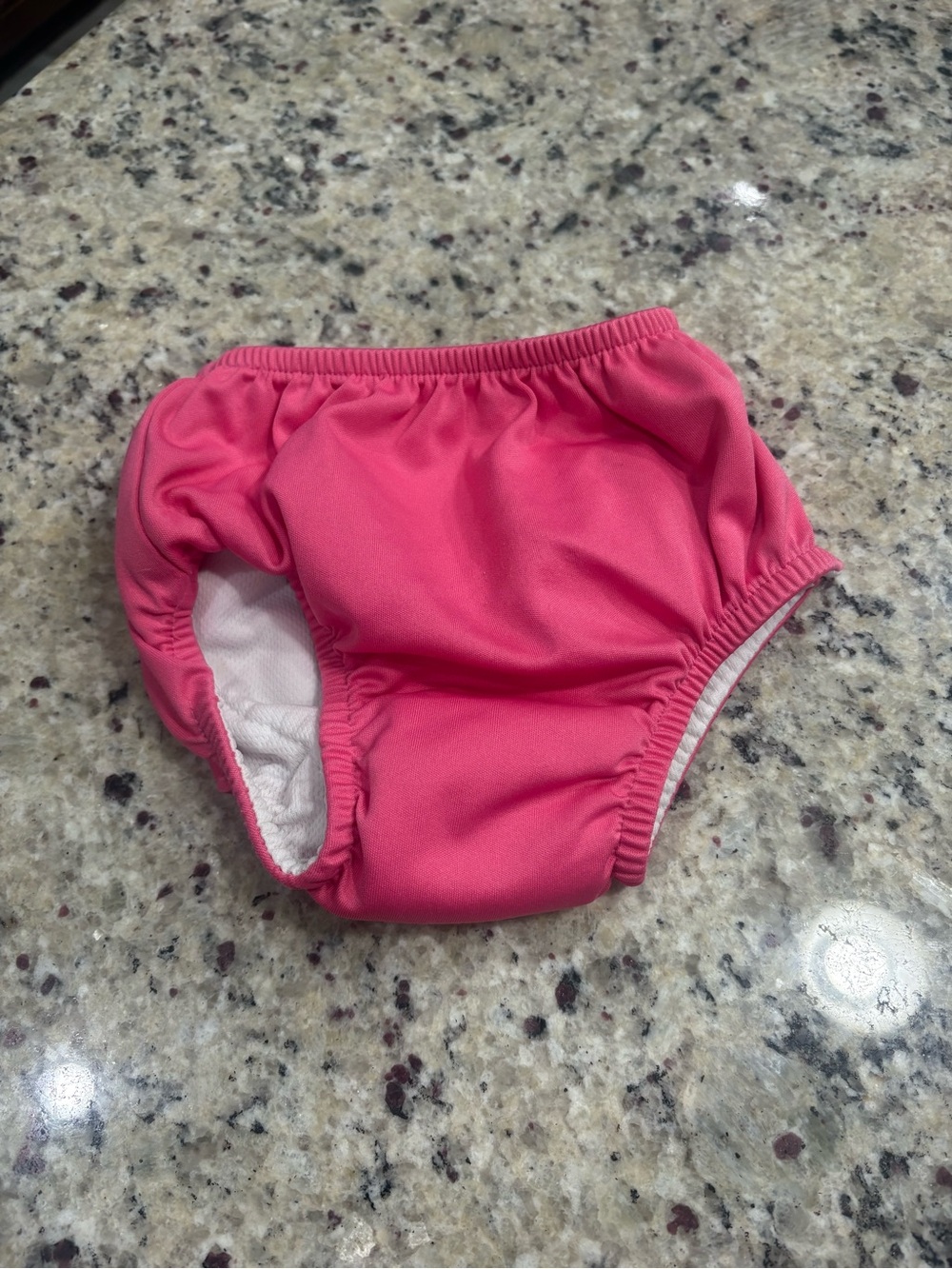 iplay hot pink swim diaper cover 3t 30-38 pounds GUC